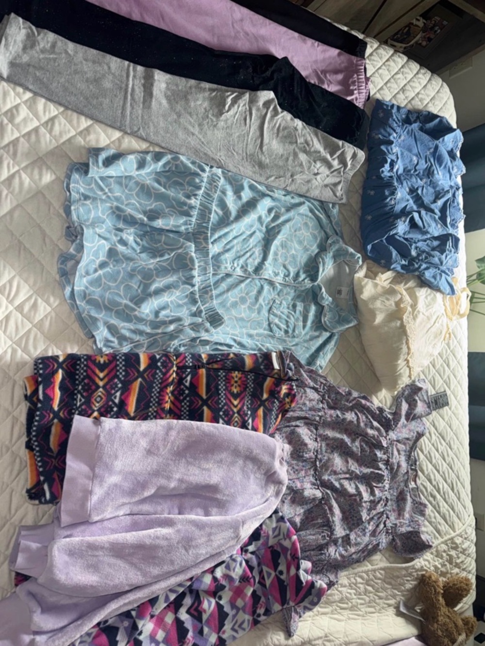 Girls clothes lot